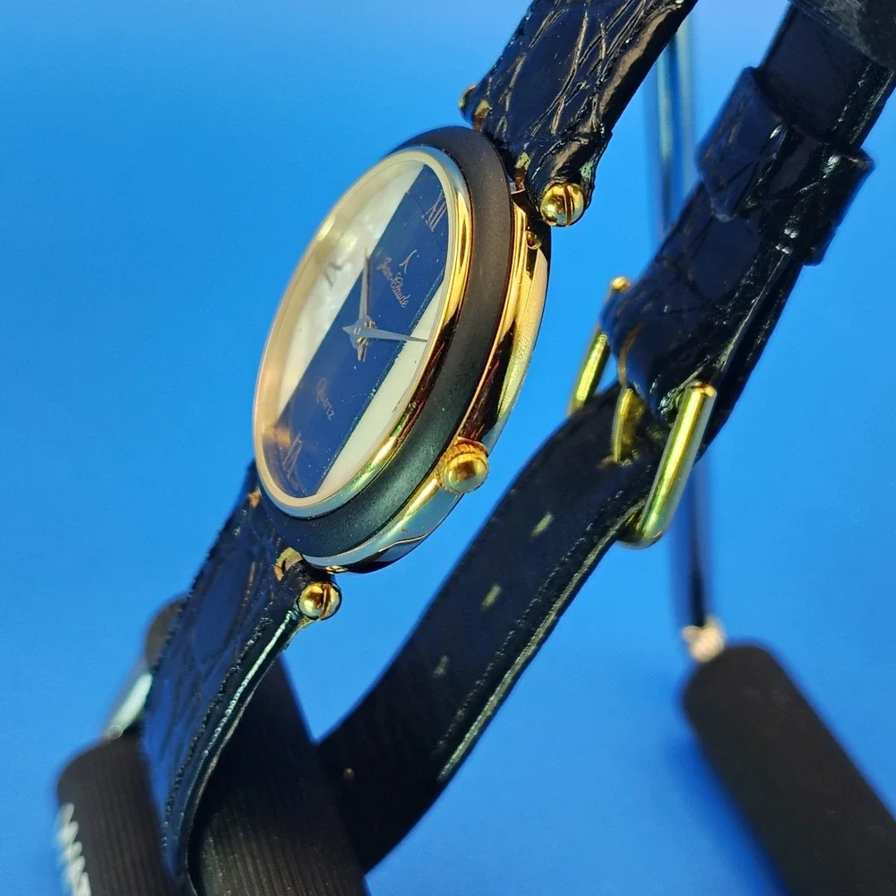 Vintage 1988 Jean Claude Genuine SWISS Onyx Mother of Pearl Women's Quartz Watch